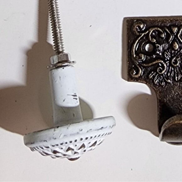 Bundle If Drawer Pulls 9 - Picture 4 of 9